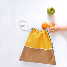 Cargar imagen en el visor de la galería, Bolsa Mini Amarilla /café