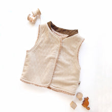 Cargar imagen en el visor de la galería, Chaquetita Osito café con leche