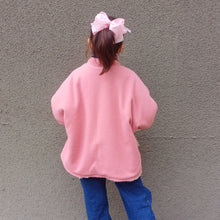 Cargar imagen en el visor de la galería, Chaquetón Oversize Corazón - Lanilla Rosa viejo