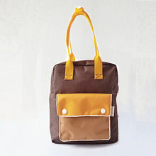 Cargar imagen en el visor de la galería, Mochila Mini café oscuro