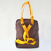 Cargar imagen en el visor de la galería, Mochila Mini café oscuro
